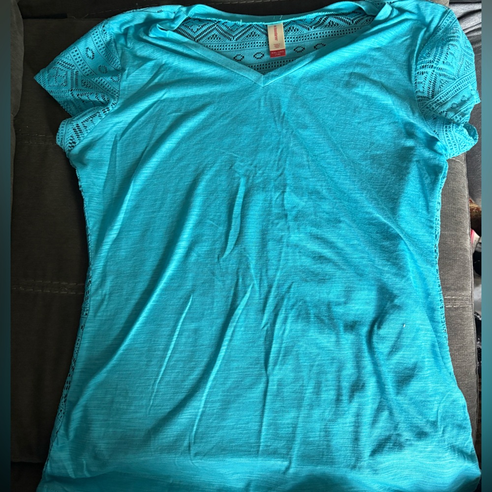 Elegant Black Lace Sleeve Women's Top